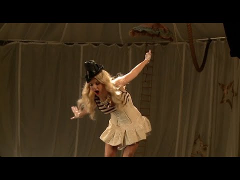 Britney Spears - For the Record (Official First Version Trailer) [HD 720P]