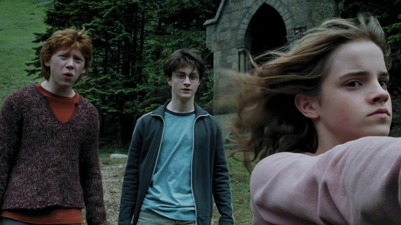 Emma Watson Reveals Tough On-Set Challenges with Director David Yates in Harry Potter Series