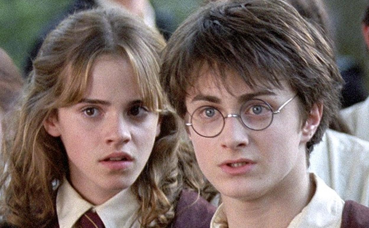 Emma Watson's Tough Journey at the Yule Ball: How She Turned Pain into a Stunning 'Harry Potter' Moment