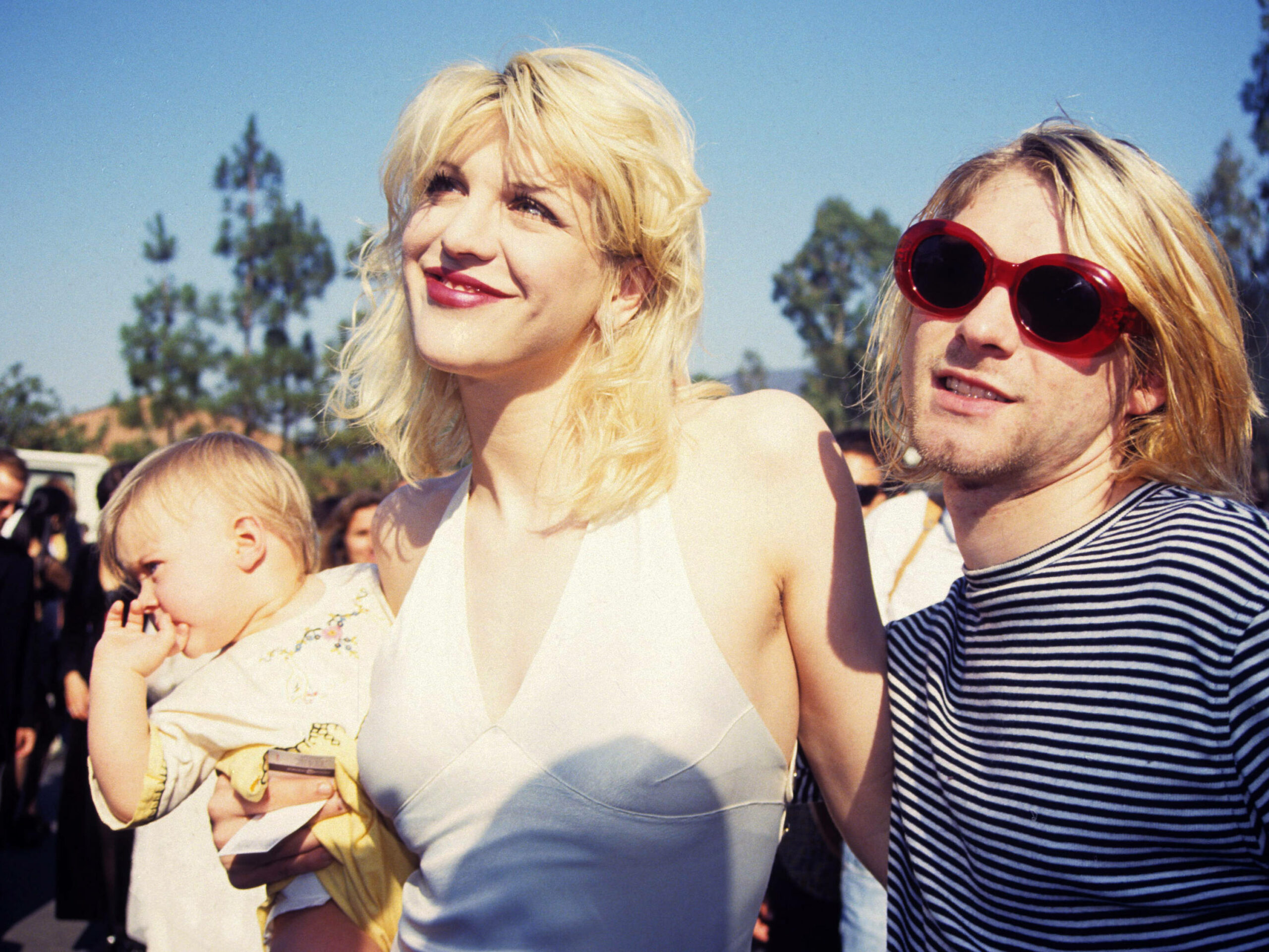 Kurt Cobain and Courtney Love scaled