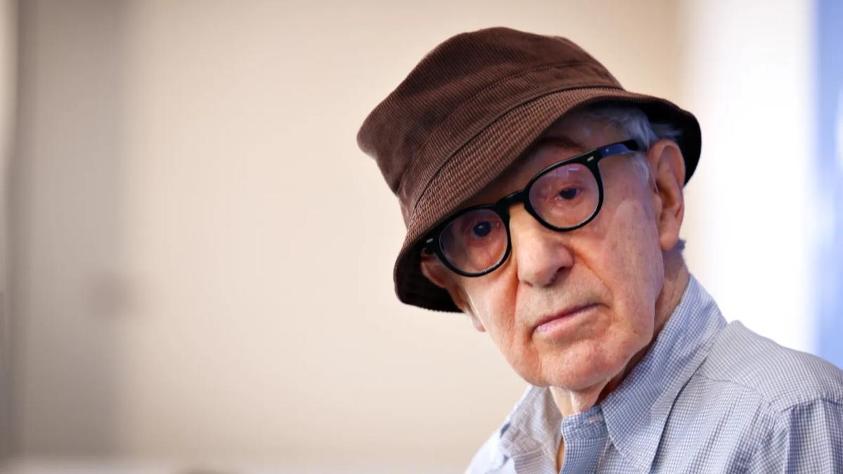 Timothée Chalamet's Bold Move Against Woody Allen Sparks Hollywood Showdown Amid Oscar Buzz
