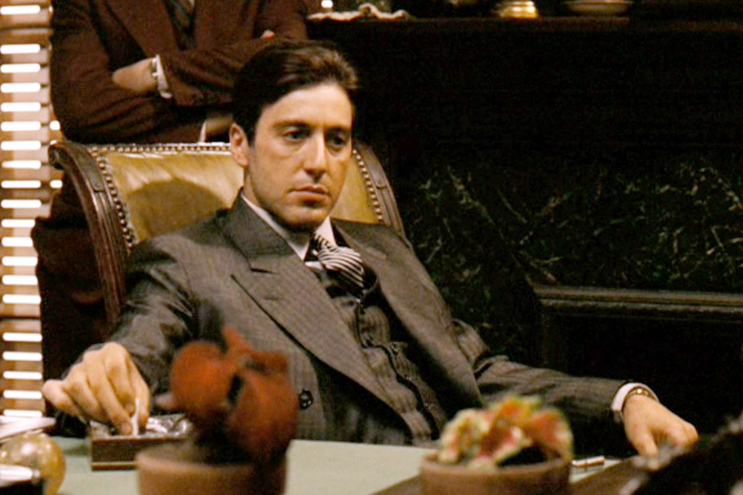 Robin Williams Brilliantly Spoofs Al Pacino’s Famous Scarface Shout at Star-Studded Event