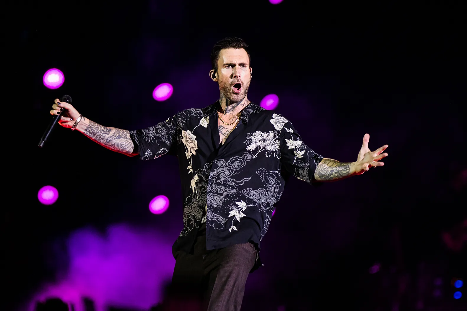 100+ Maroon 5 Captions for Your Social Media----------