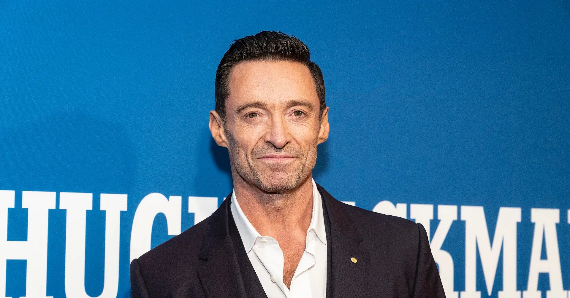 Hugh Jackman Quietly Handles Fan's Inappropriate Comment, Demonstrating True Celebrity Grace