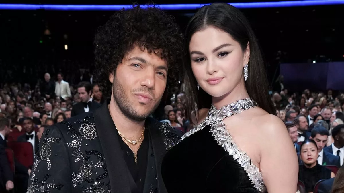 Justin Bieber Reaches Out to Selena Gomez as She and Benny Blanco Spark Engagement Rumors: A Journey of Love and Healing