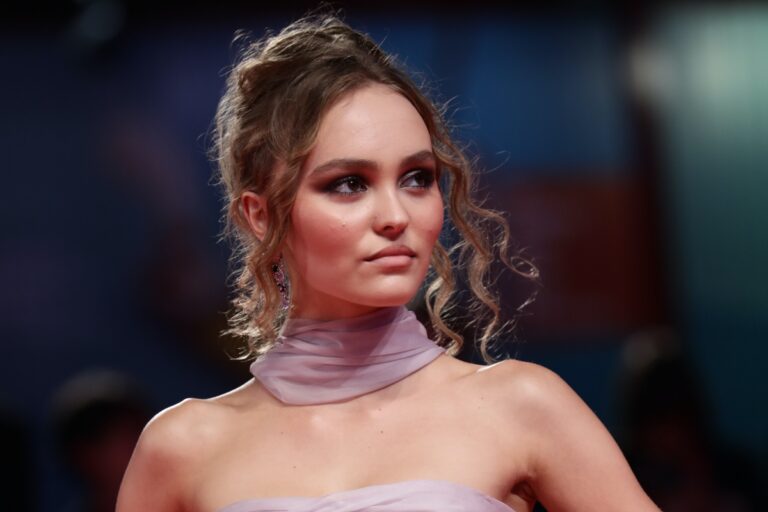 Lily-Rose Depp Wins First Emmy, Surpasses Dad Johnny Depp in TV Achievements with 'The Idol'