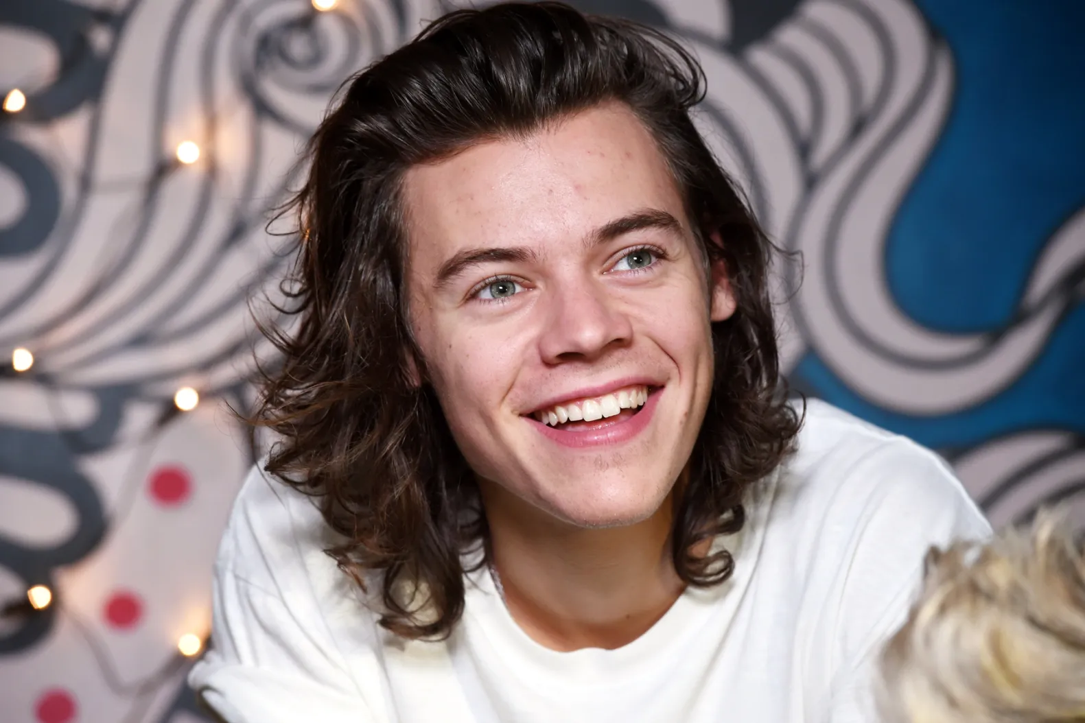 Top 80 Harry Styles Lyrics for Captivating Captions------