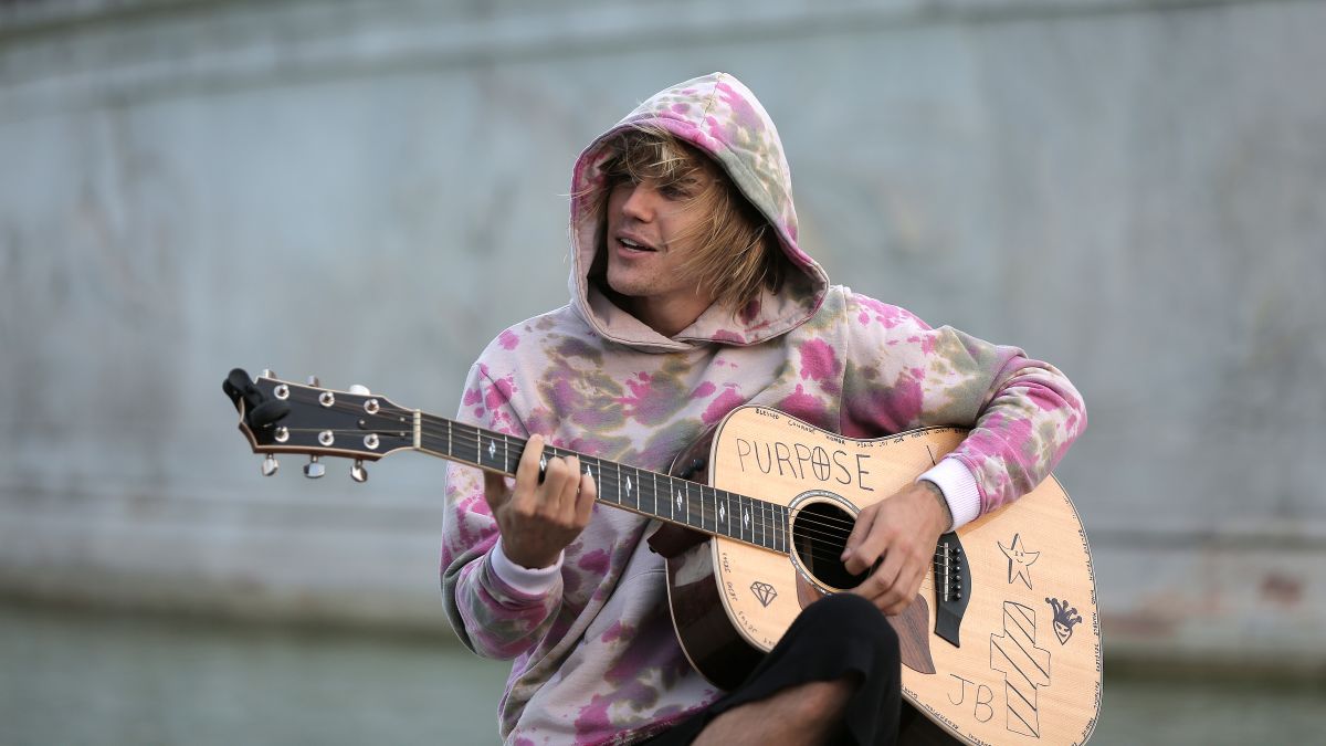 Best Justin Bieber Acoustic Performances-------