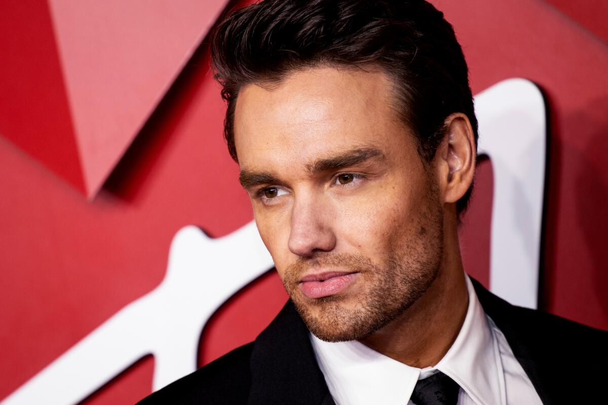 Heartbreak and Tributes How Liam Payne's Sudden Loss is Impacting Music Fans Worldwide----