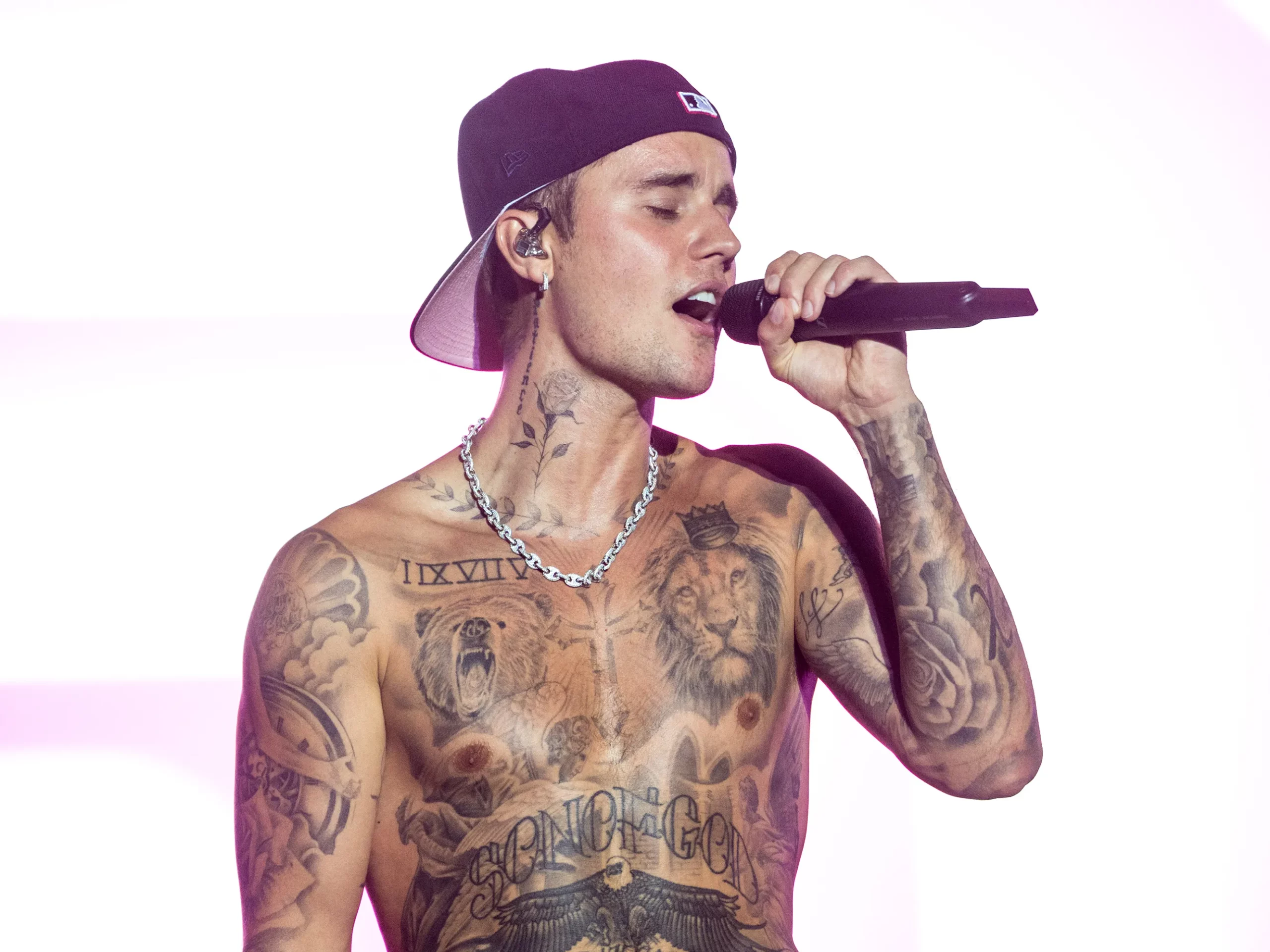 Is Justin Bieber’s Tipsy Performance of Stay Better Than His Sober Voice? Fans Are Divided Over Viral Video!