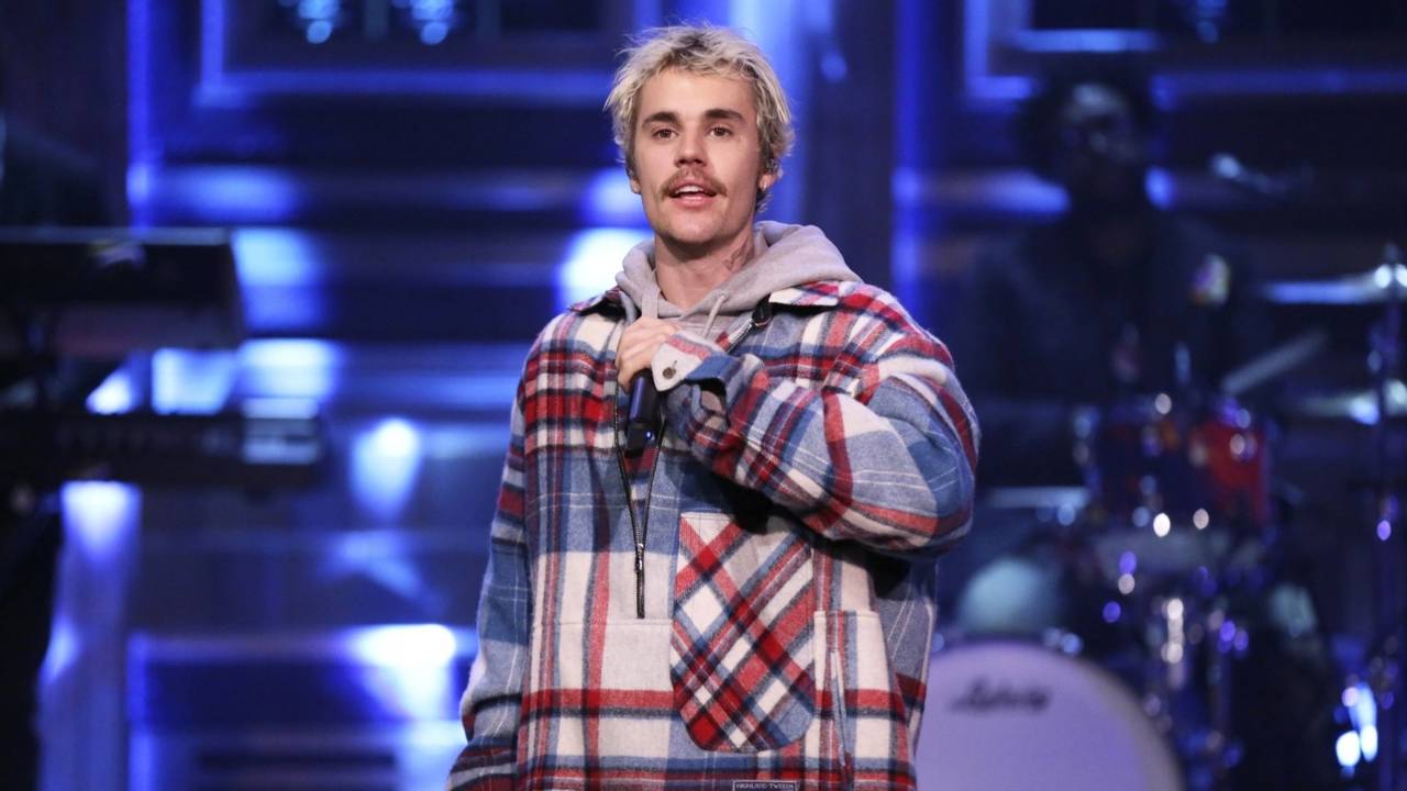 Justin Bieber's Charitable Acts A Timeline-