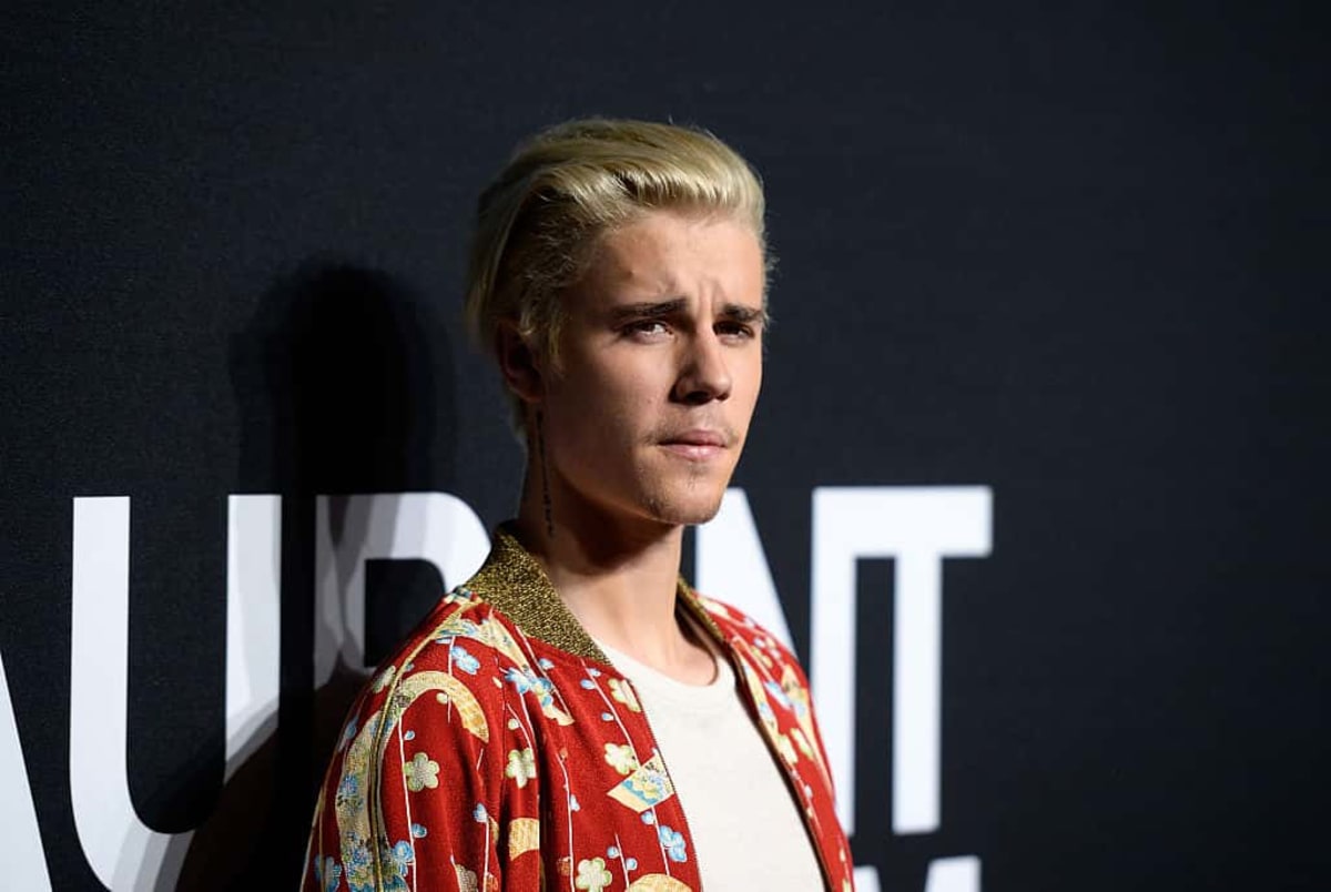 Justin Bieber's Charitable Acts A Timeline---