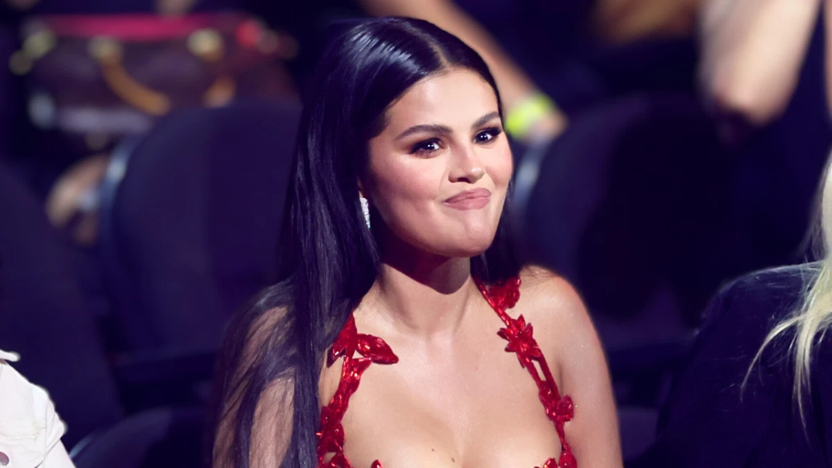 Selena Gomez Shares Hilarious Justin Bieber Story That Left David Letterman Speechless on His Show