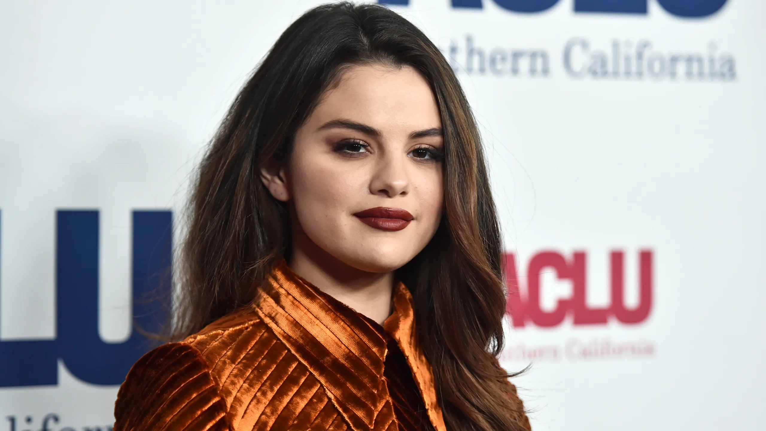 Selena Gomez's Funny Memory of Justin Bieber as Her 'Little Brother' Surfaces Again, Reminding Fans of Their Iconic Romance