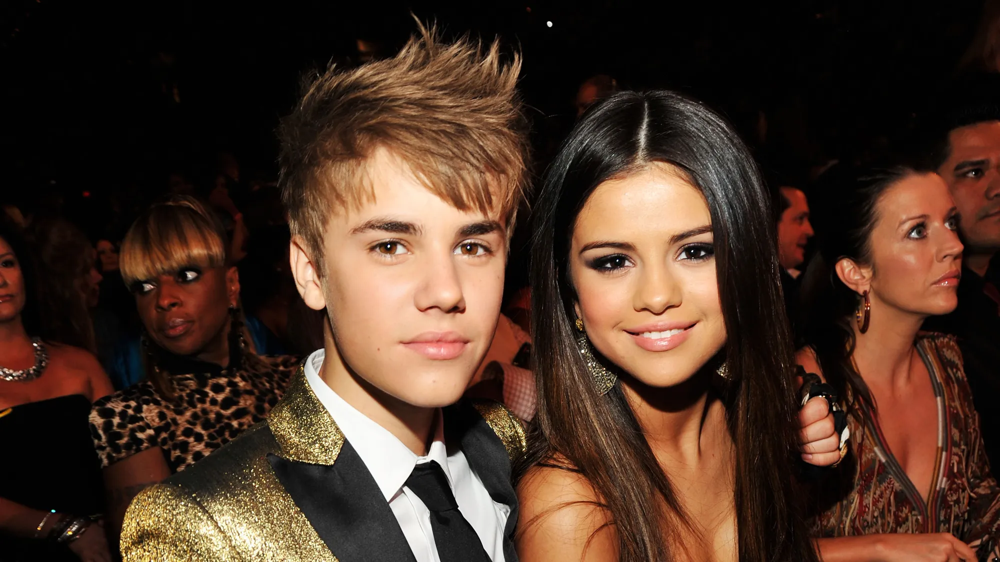 Selena Gomez’s Funny ‘Little Brother’ Comment About Justin Bieber Resurfaces, Fans Reflect on Their Iconic Romance