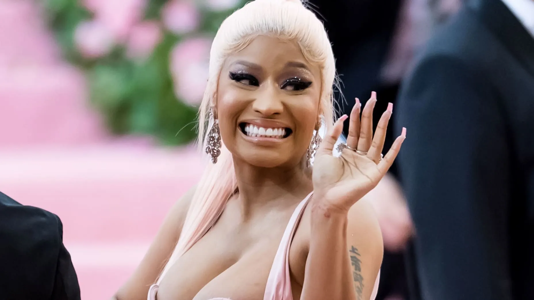 100+ Nicki Minaj Captions for Your Instagram---------