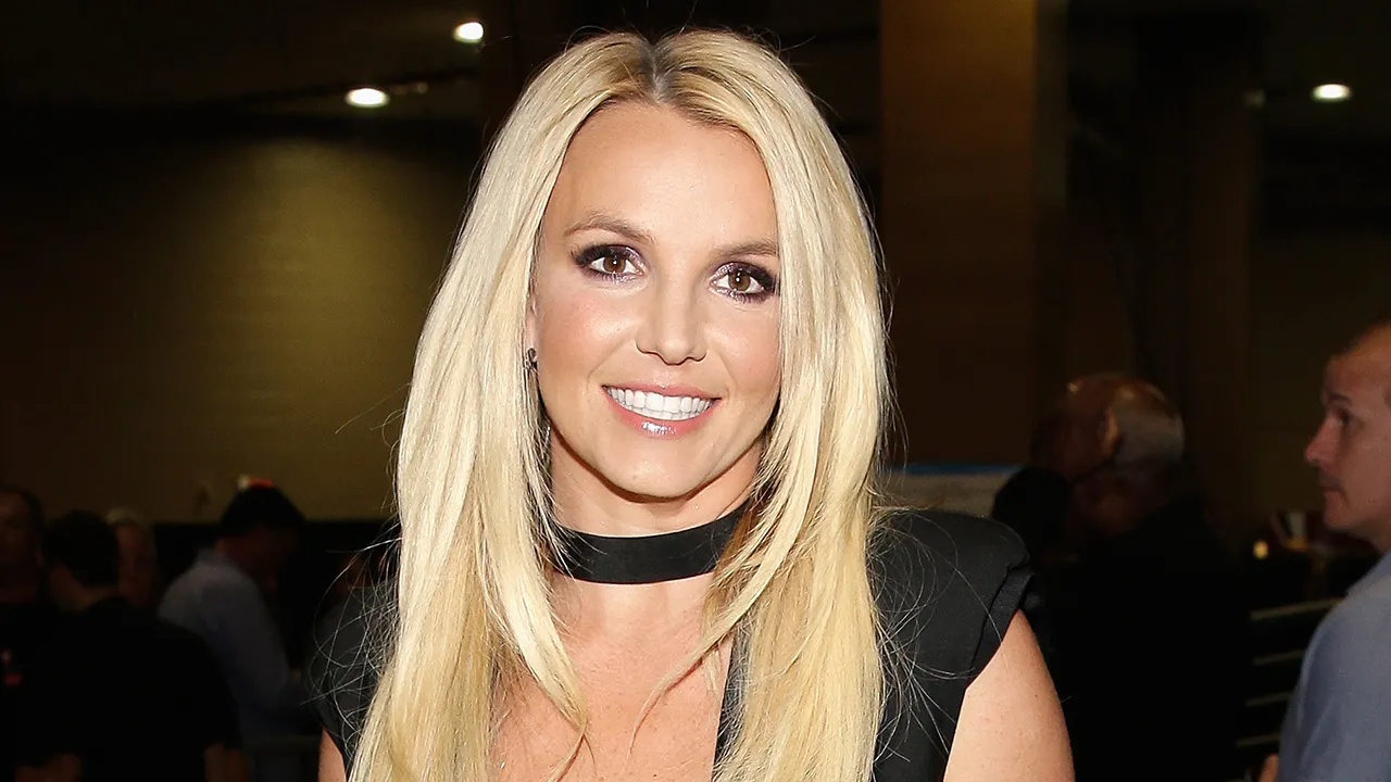 100+ Britney Spears Lyrics for Nostalgic Instagram Posts-------------