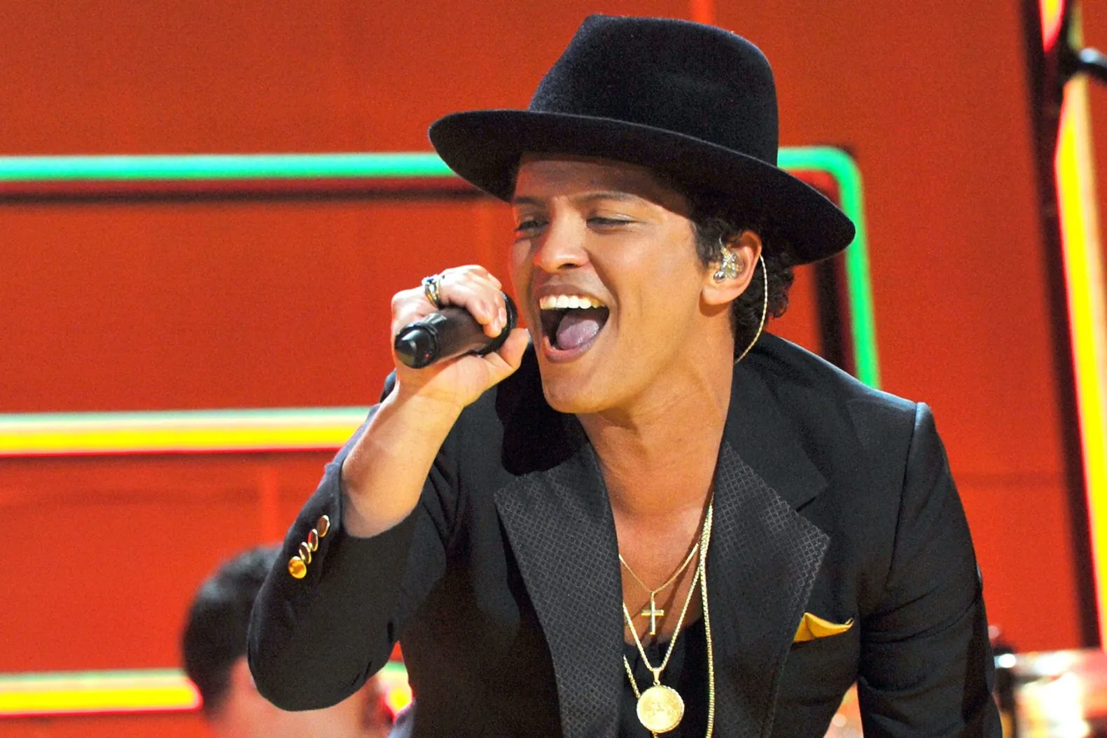 100+ Bruno Mars Captions to Spice Up Your Social Media----