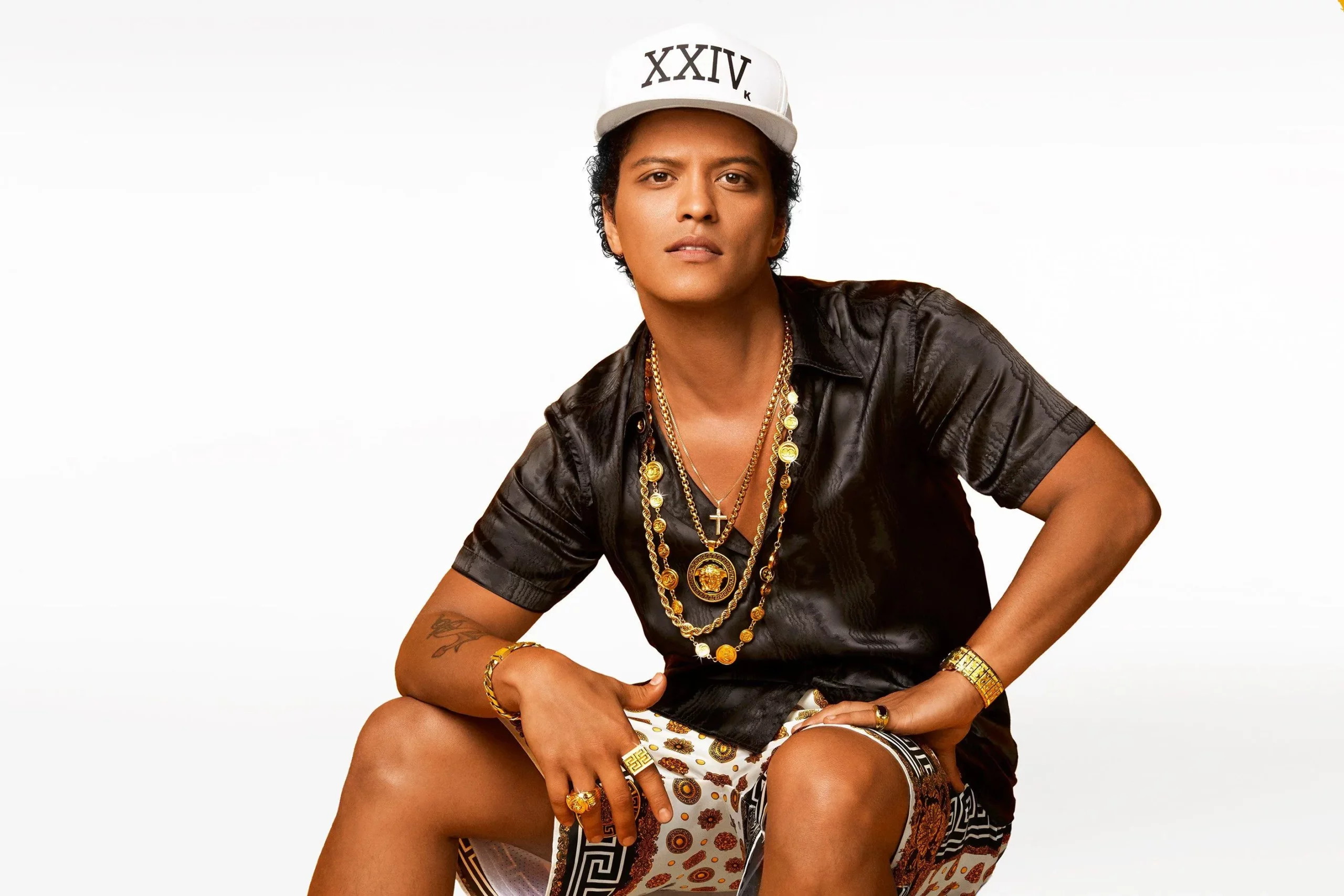 100+ Bruno Mars Captions to Spice Up Your Social Media-