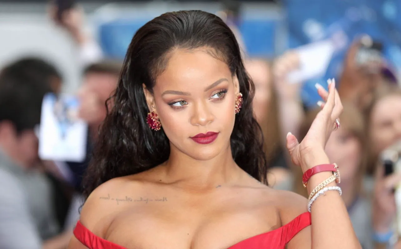 100+ Rihanna Captions to Elevate Your Social Media-