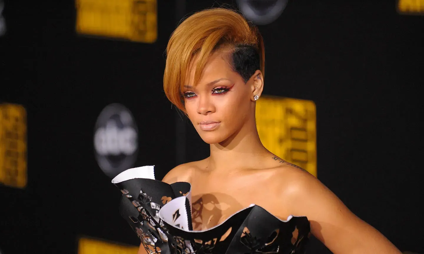 100+ Rihanna Captions to Elevate Your Social Media-----