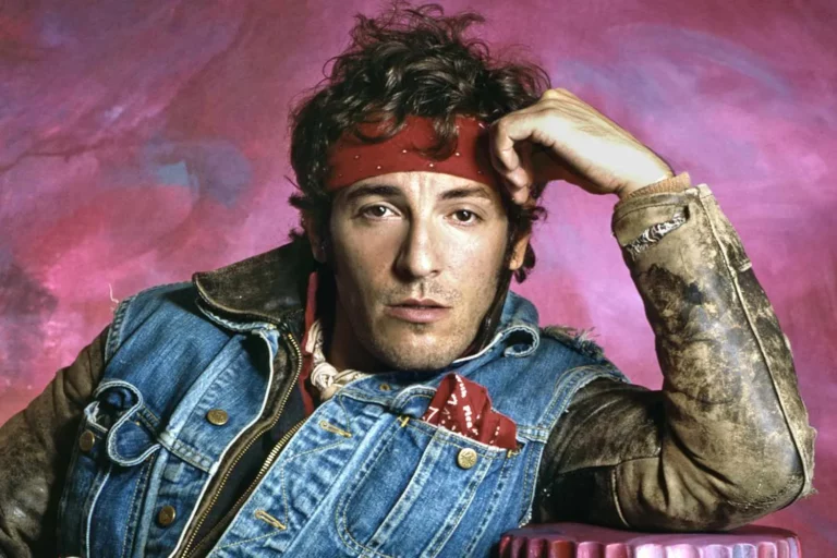 120+ Bruce Springsteen Lyrics for the American Spirit