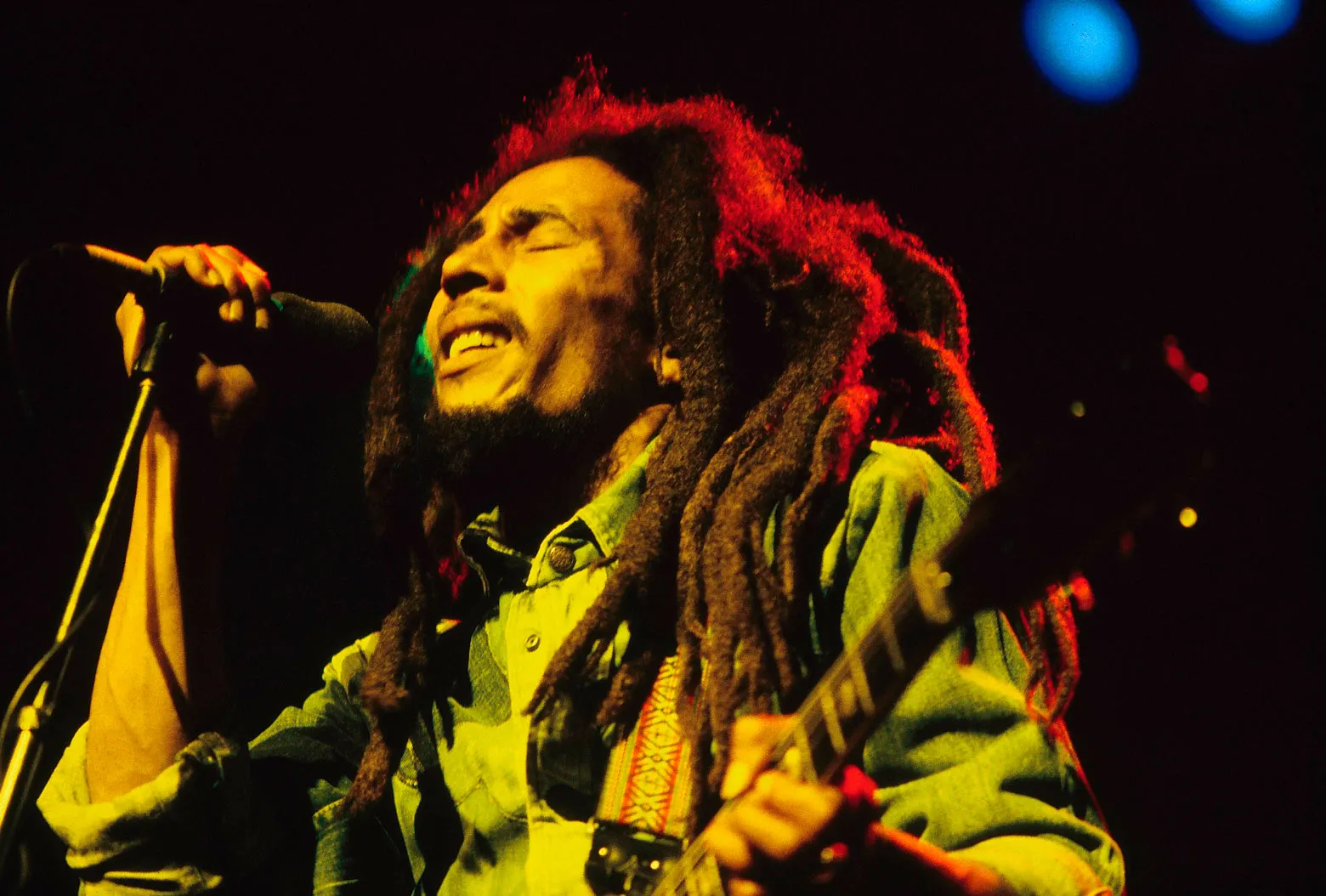 90+ Bob Marley Lyrics for Reggae Rhythms--------