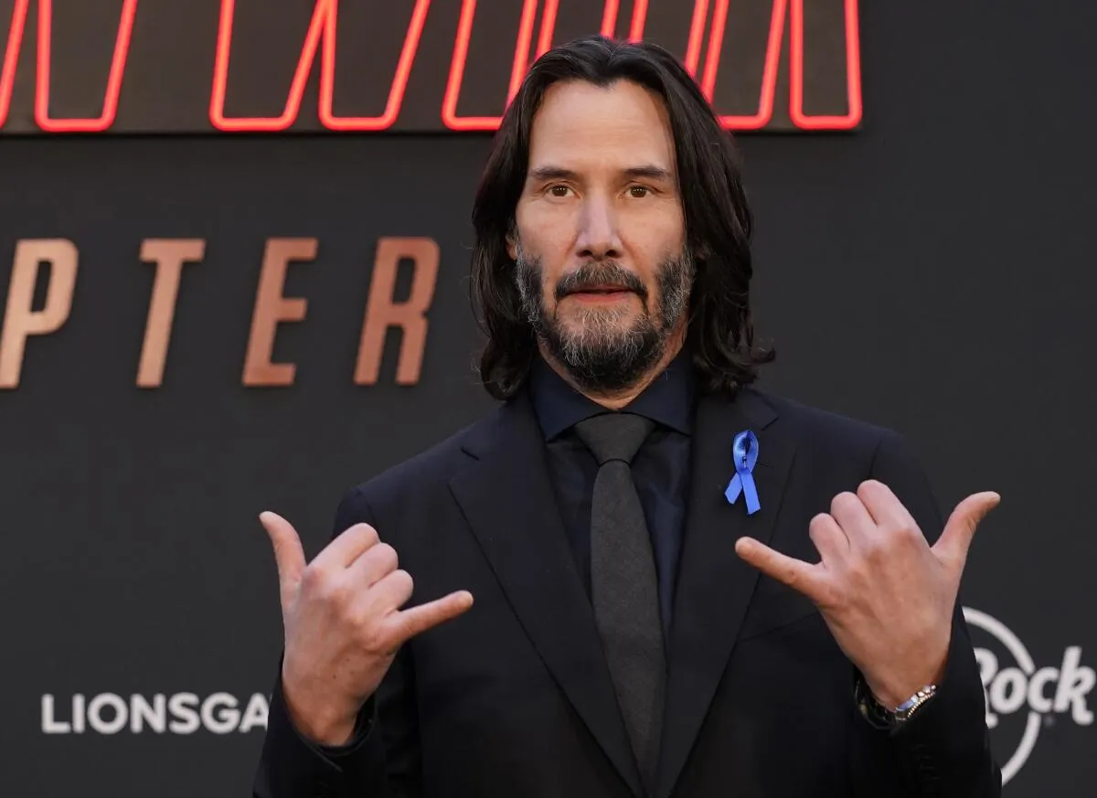 Keanu Reeves Stunned by Whoopi Goldberg's Aging Insights on Live TV: A Hilarious Lesson on Getting Older