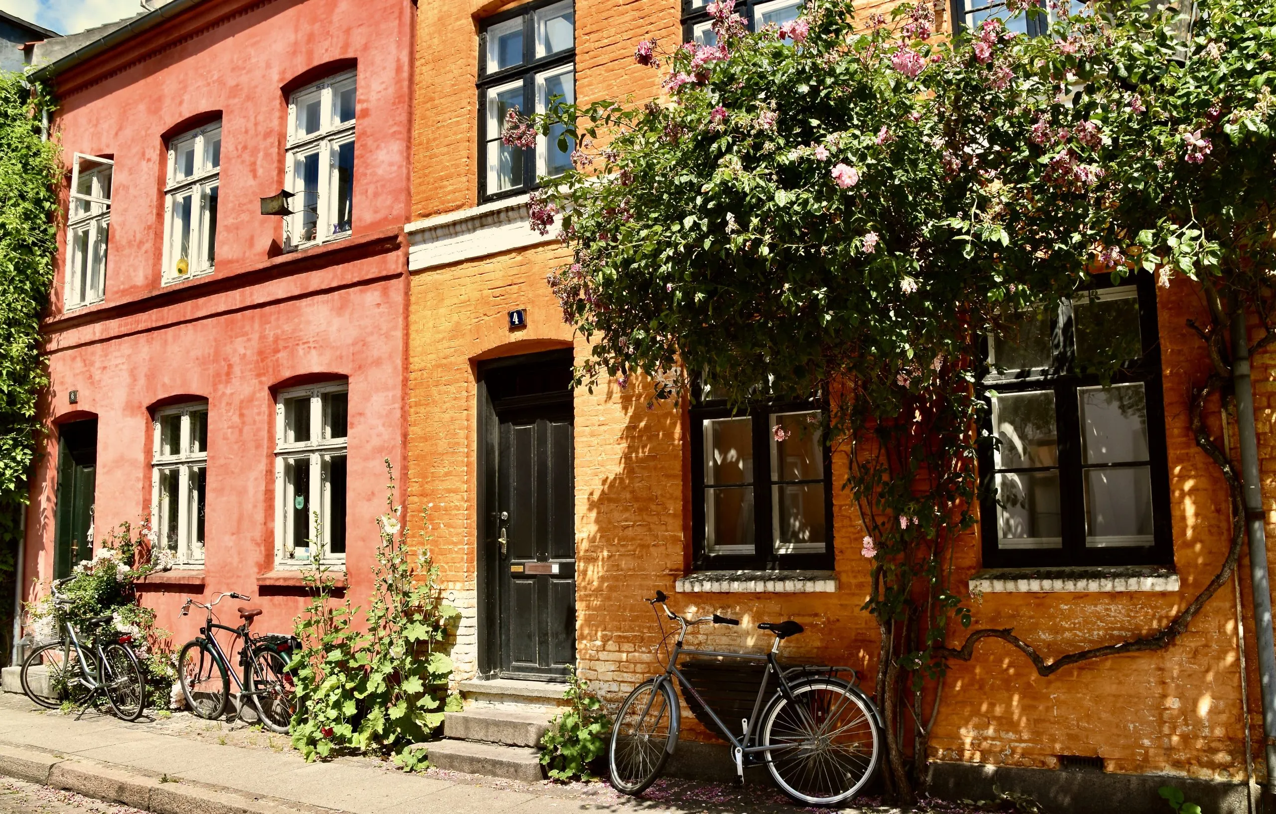 Top 50 Must-Visit Attractions in Copenhagen for Design Enthusiasts---------