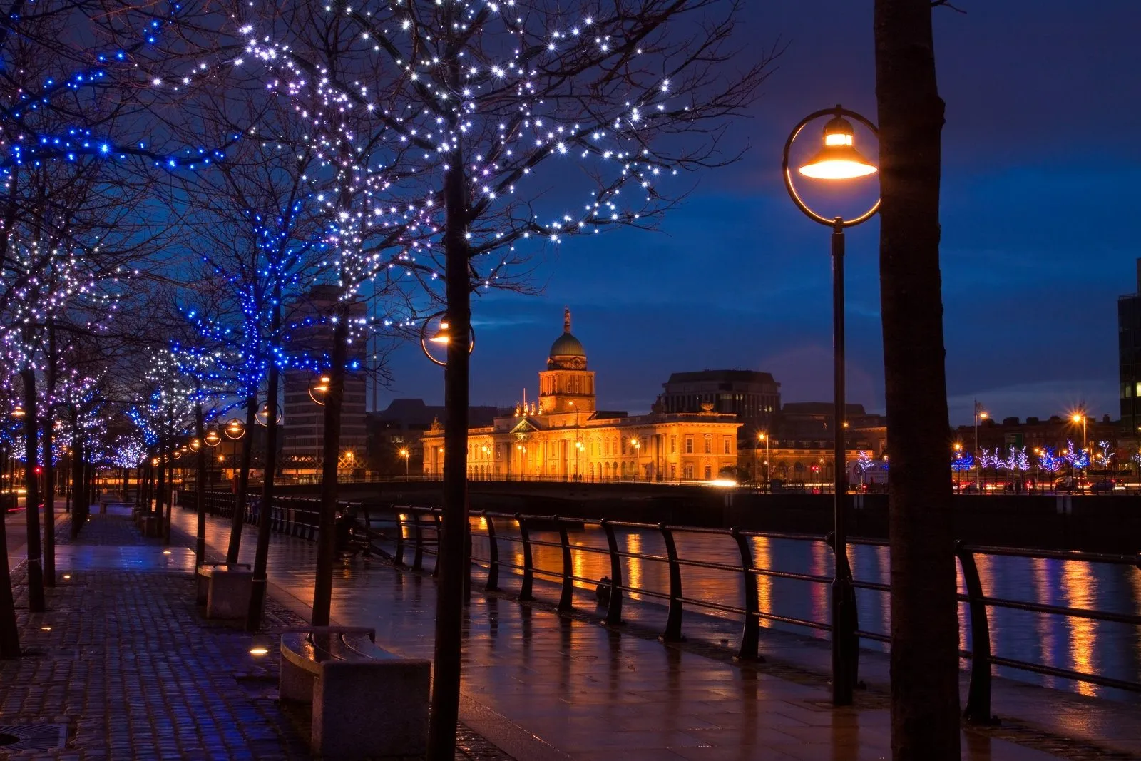 Top 50 Tourist Spots in Dublin-----------