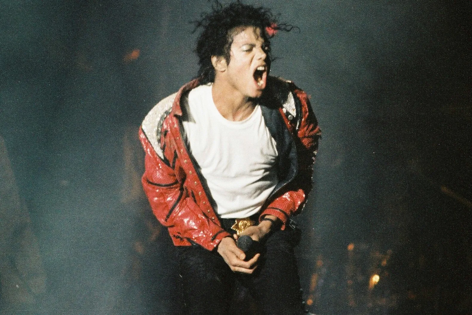 120+ Michael Jackson Lyrics for a Musical Journey-------------