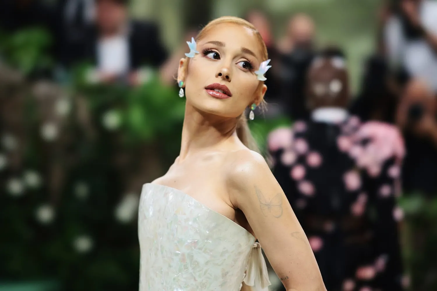 80+ Ariana Grande Captions for Your Social Media---