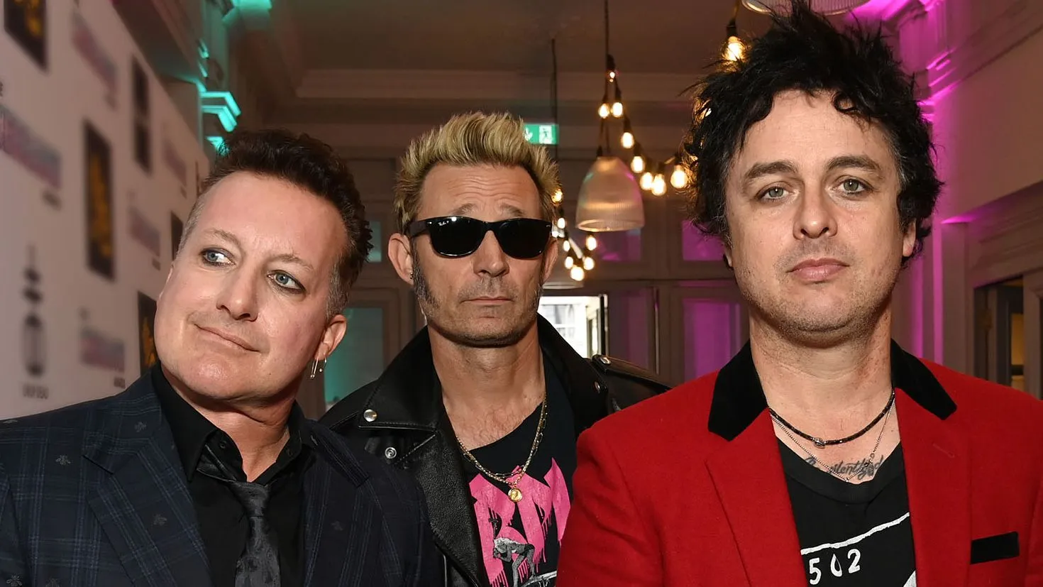 80+ Green Day Lyrics for a Blast from the Past----