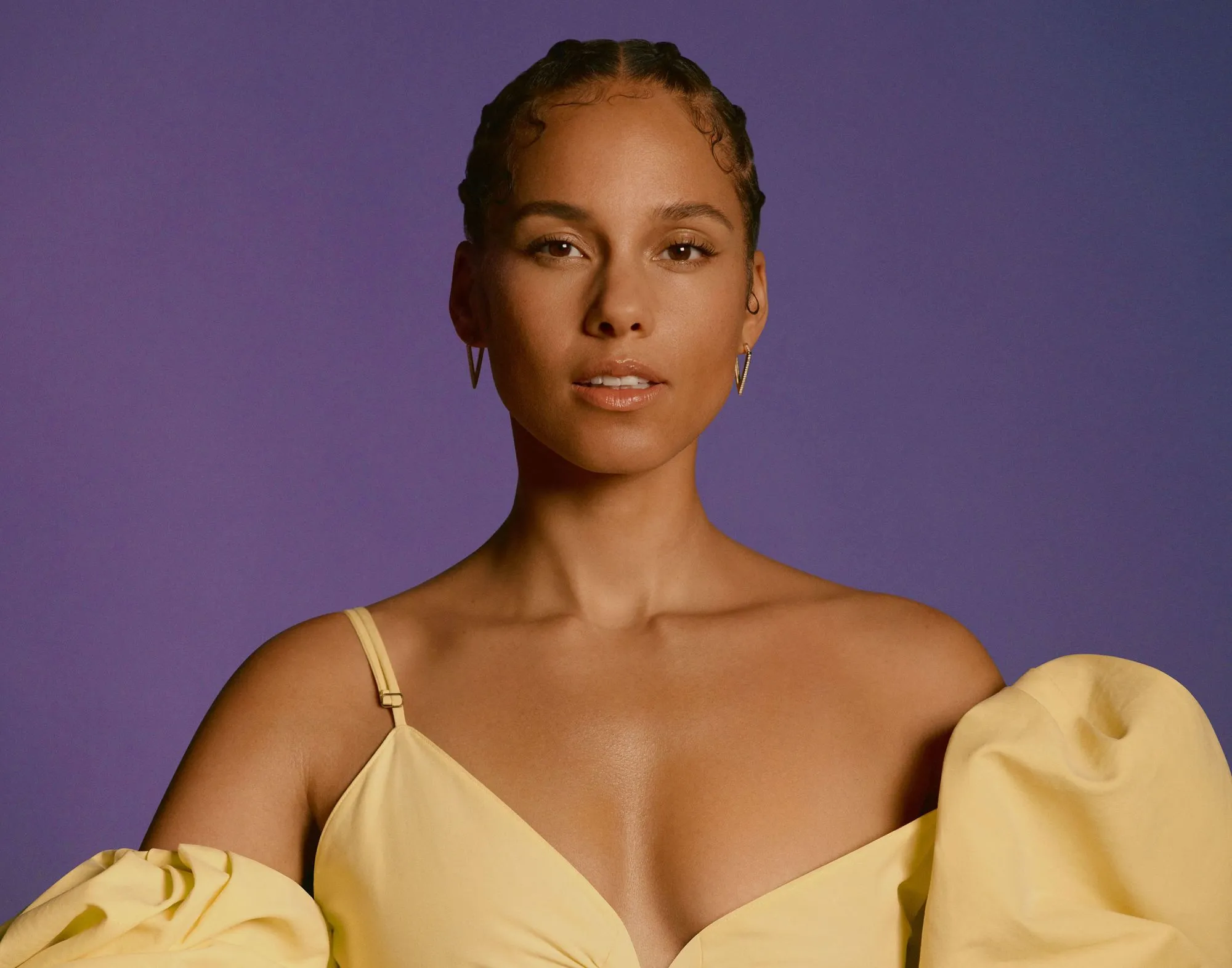 90+ Alicia Keys Lyrics That Celebrate Inner Strength-