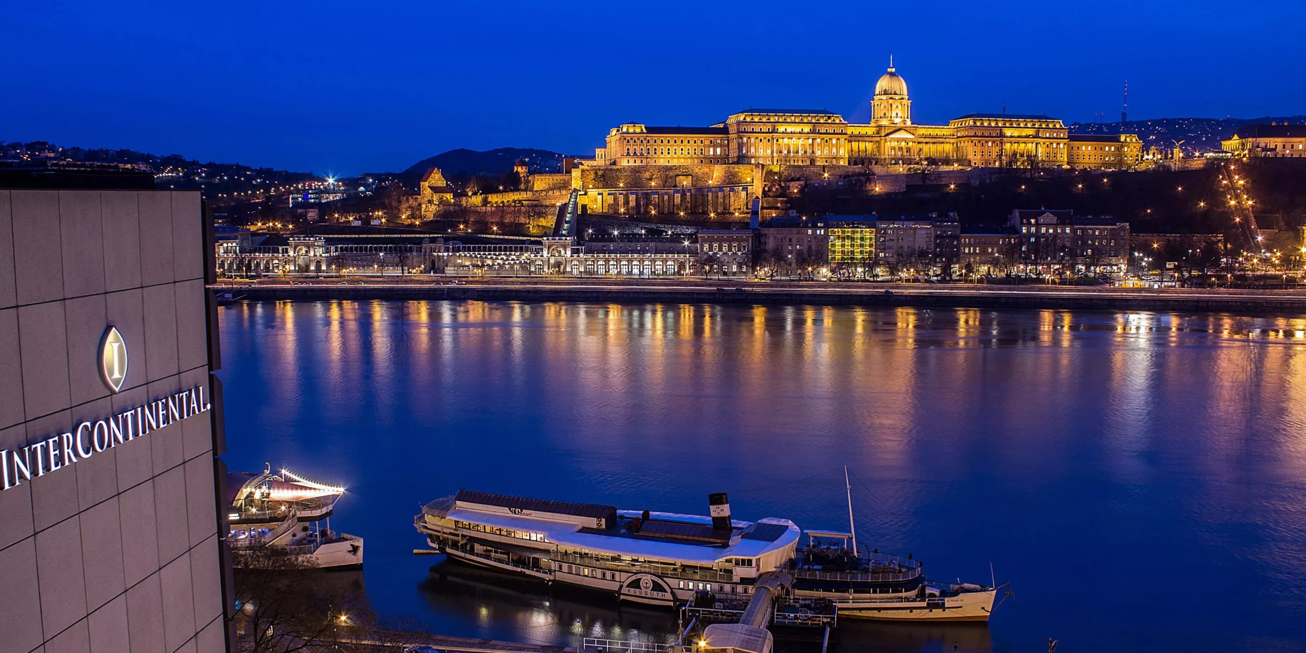 Best Activities and Sights in Budapest A Cultural Feast--------