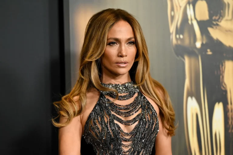 Jennifer Lopez Sparks Rumors of New Romance with Kevin Costner After Ben Affleck Divorce Finalized