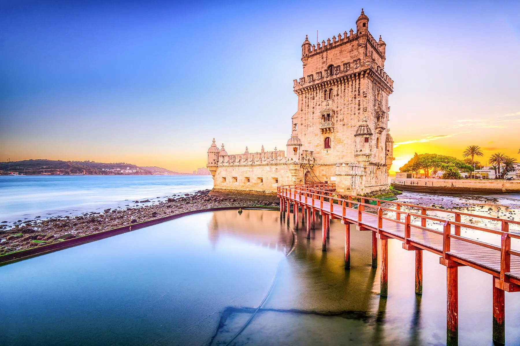 Top 50 Attractions in Lisbon for Art Lovers------------