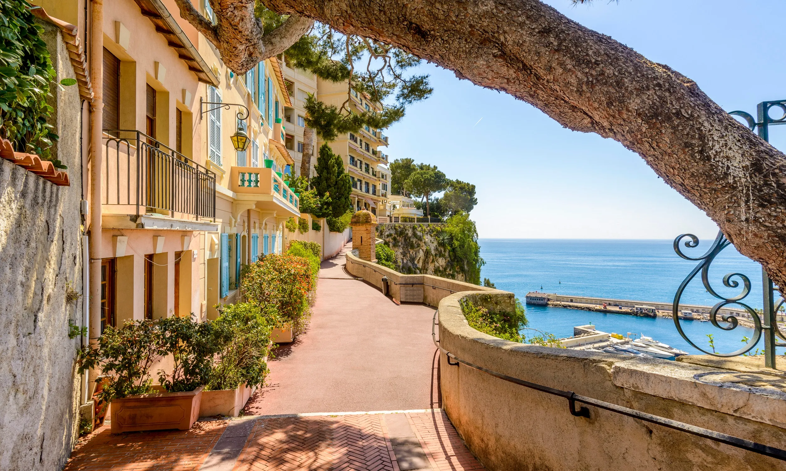 Top 50 Must-Visit Attractions in Monaco for Glamour----