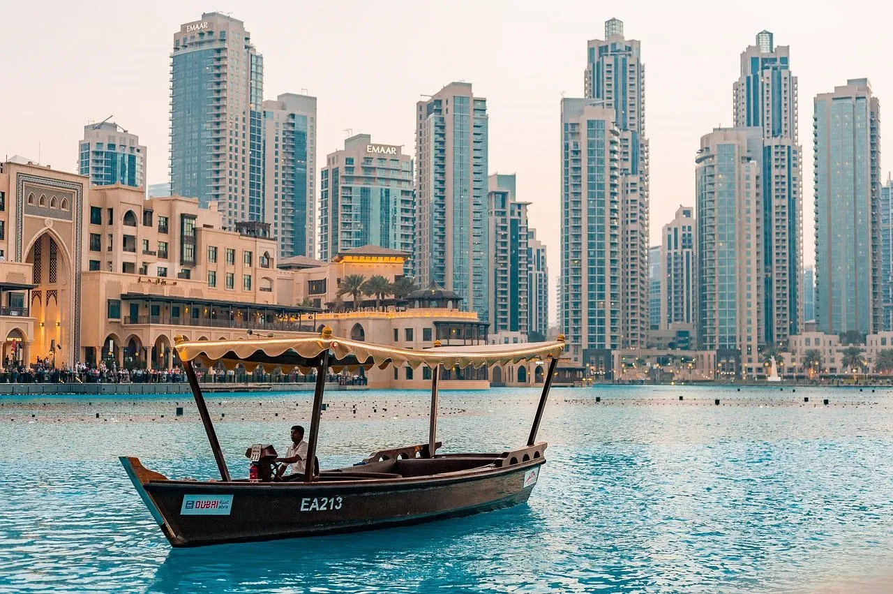 100+ Bucket List Attractions in Dubai--