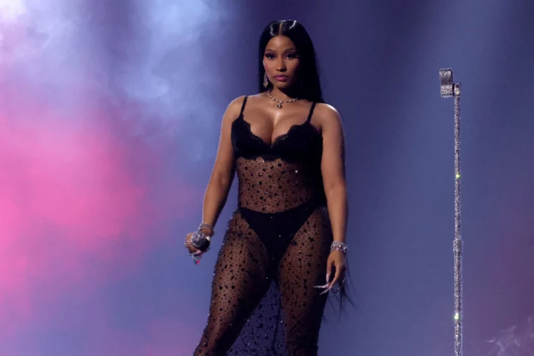 120+ Nicki Minaj Lyrics for Boss Energy