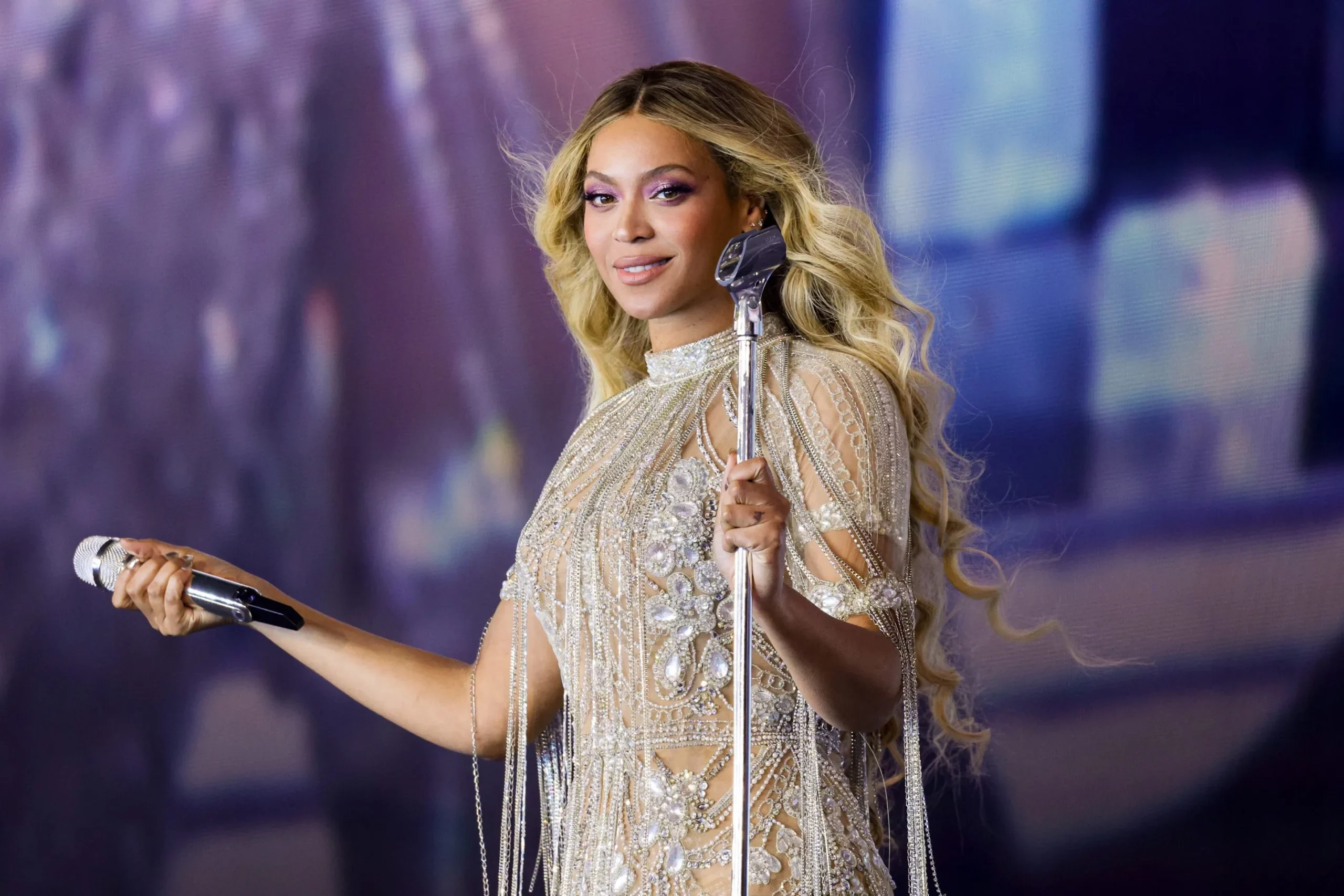 150+ Beyoncé Captions to Slay Your Social Media----