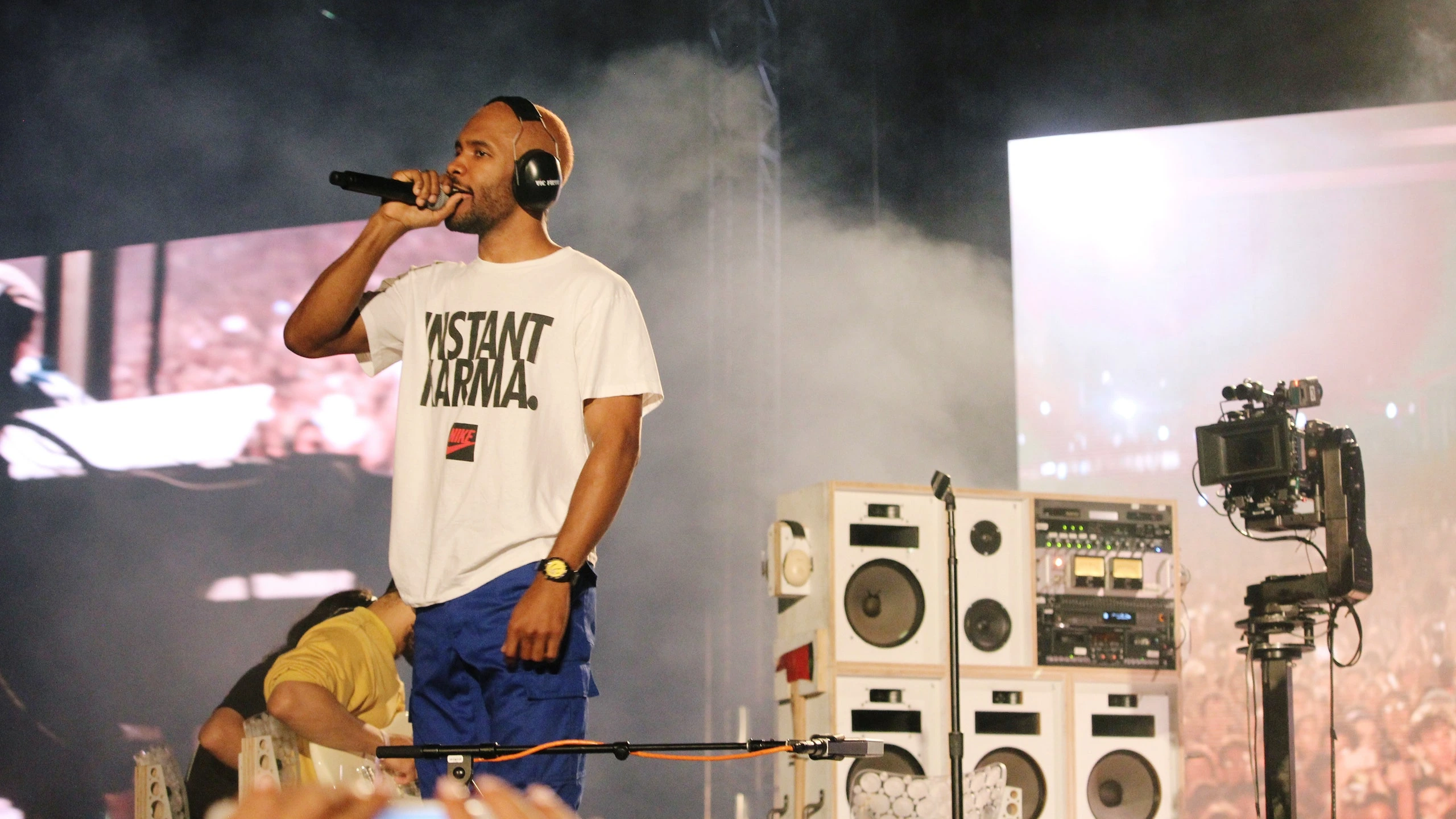 80+ Frank Ocean Captions for Deep Thinkers--