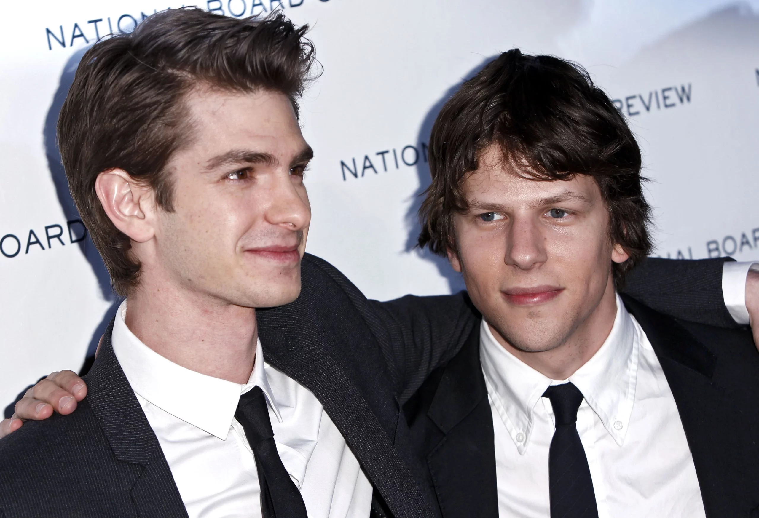 Andrew Garfield Spills on Eduardo Saverin's Billionaire Status and Exciting New 'Social Network' Movie Sequel Plans------