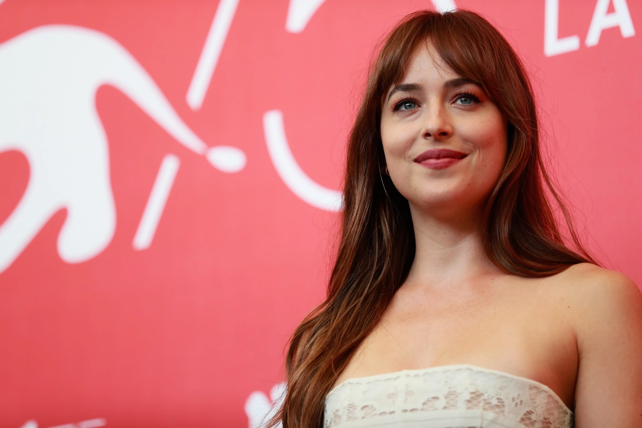 Dakota Johnson Speaks Out Why Real Movies Matter More Than AI in Hollywood---