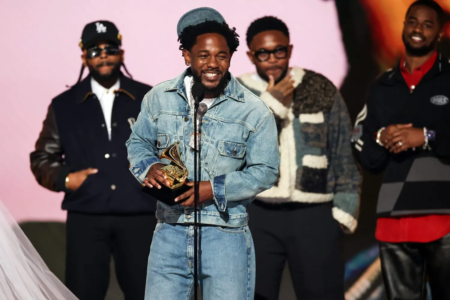 Kendrick Lamar Breaks Records and Faces Controversy at 2025 Grammys with 'Not Like Us'